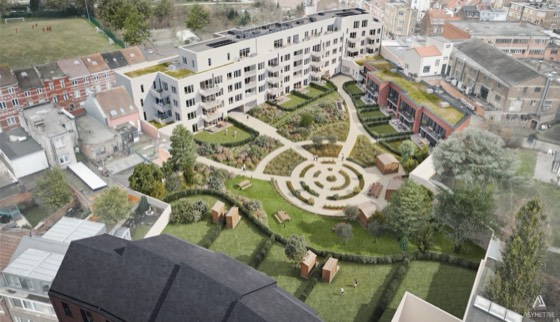 Vue aérienne du jardin en cœur d’îlot et de son labyrinthe
